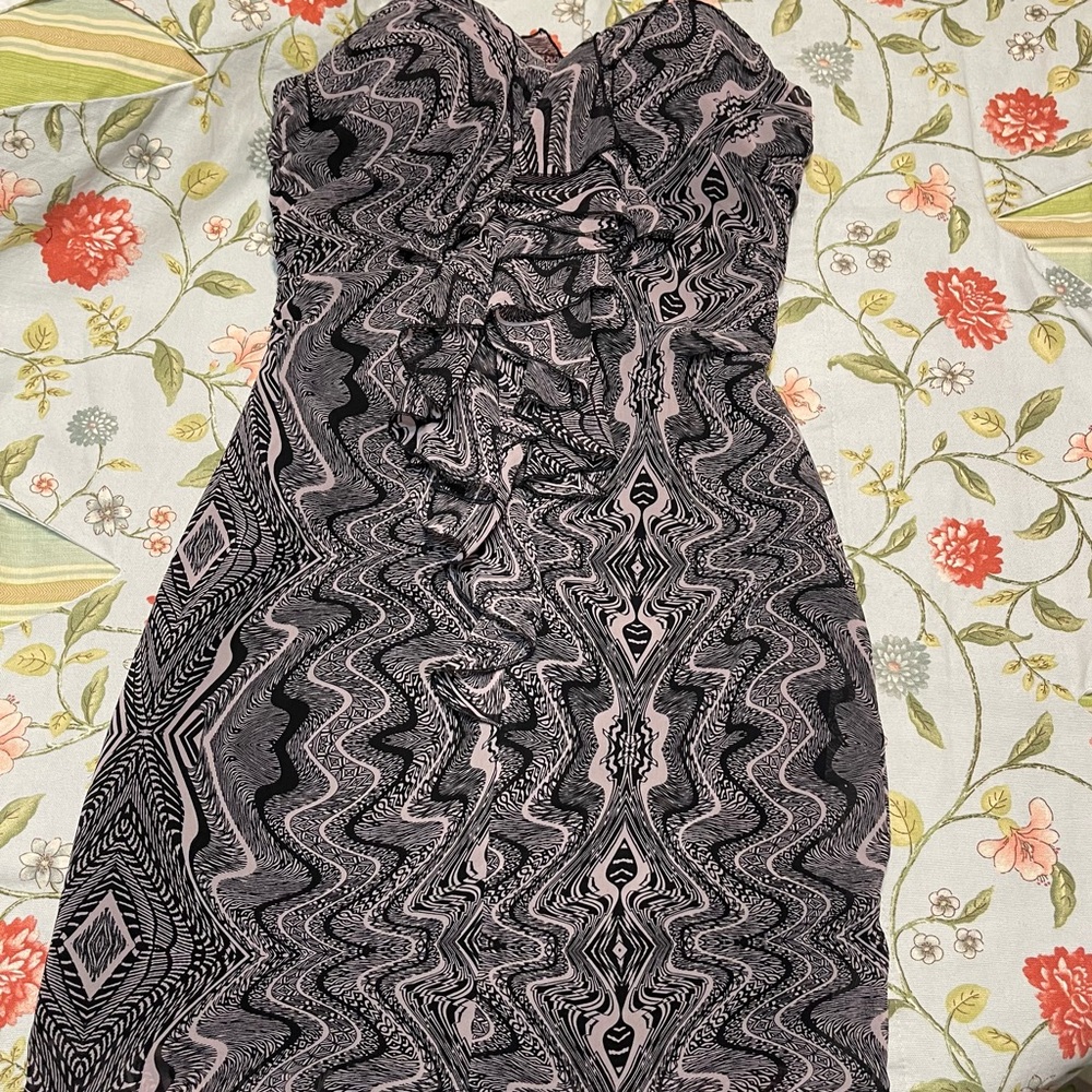 Guess Ruffle Mini Dress - Picture 6 of 15